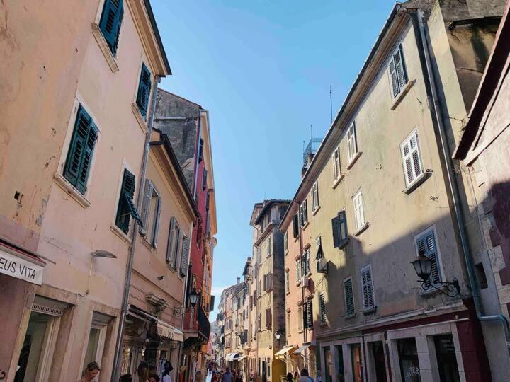 Feel The Atmosphere Rovigno